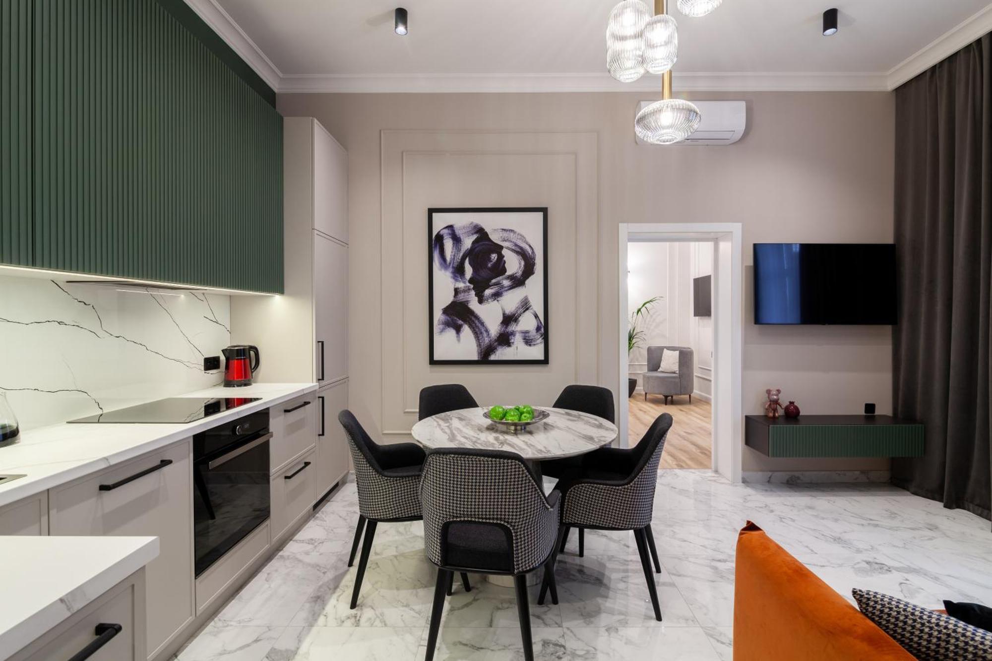 Leogrand Apartments On Franka 35 Lviv Kültér fotó